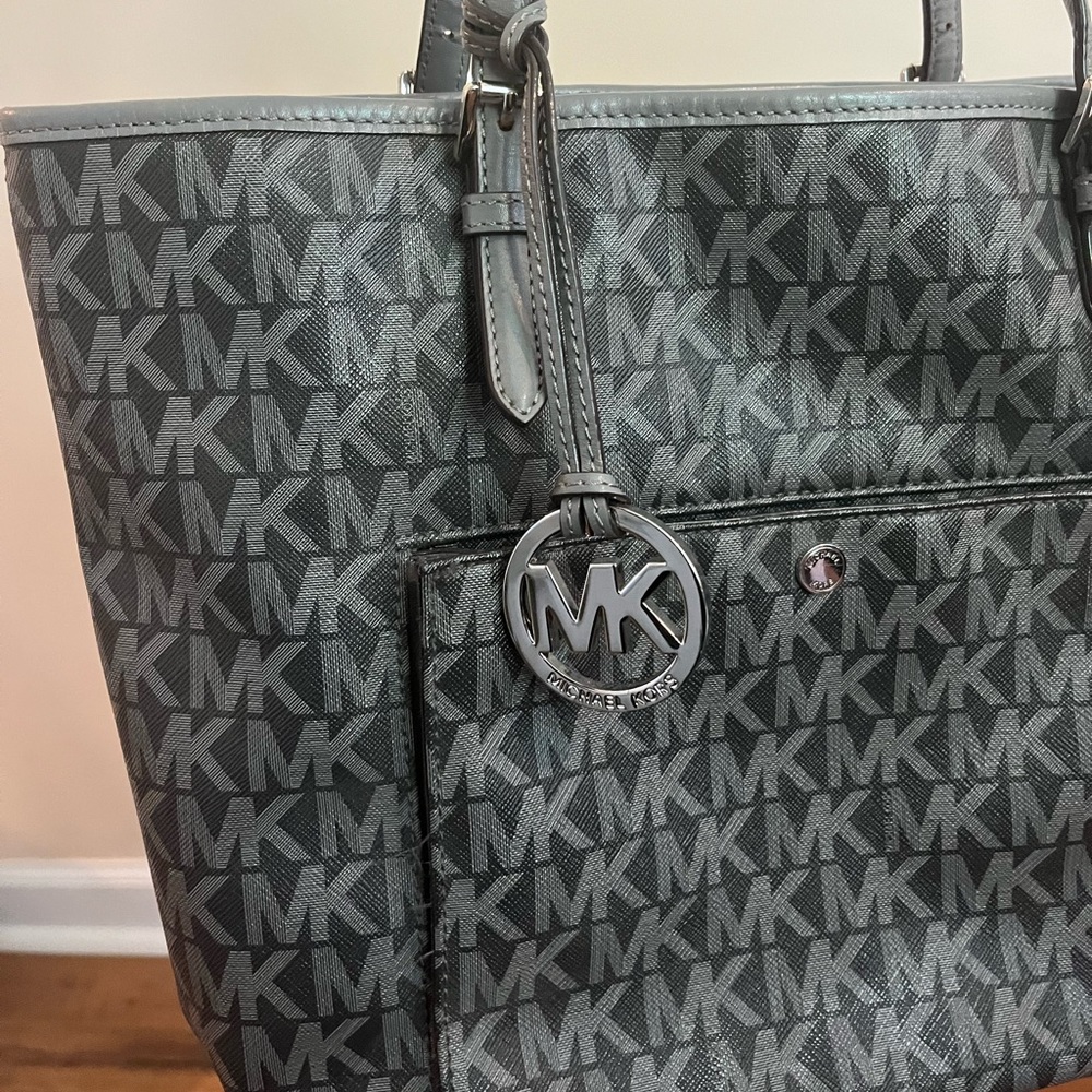 Gray, MK tote, Michael Kors purse